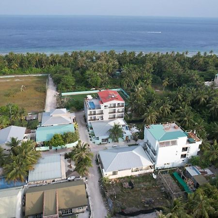 Grand Beach Dhigurah Dhigurah  Exterior photo